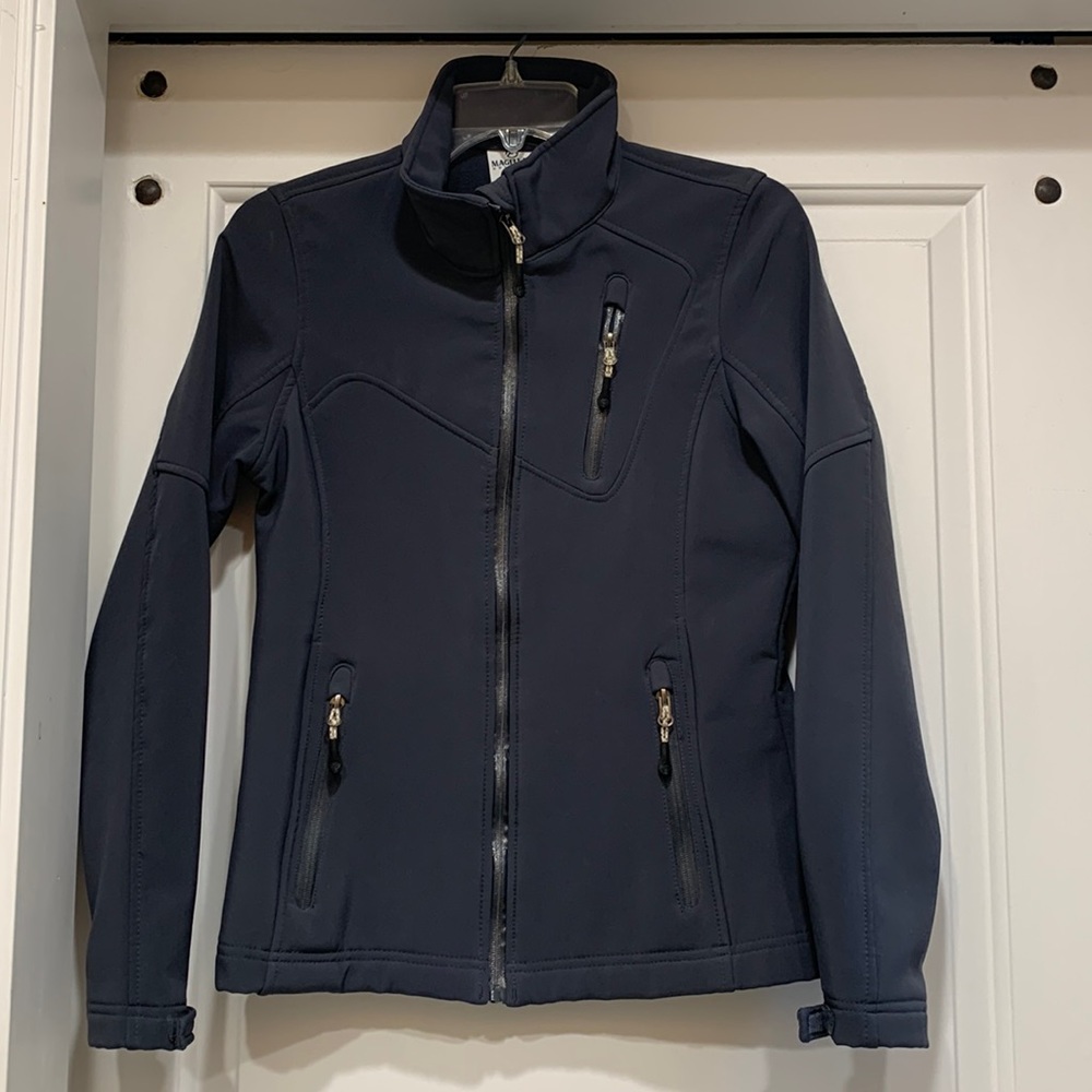 Magellan Outdoors fleece jacket